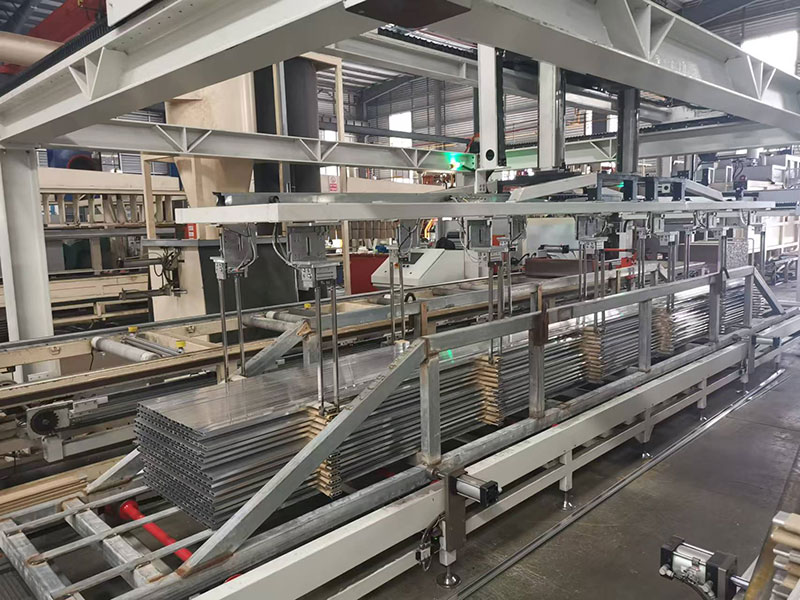 鑫铂铝边框上料机（非标定制）